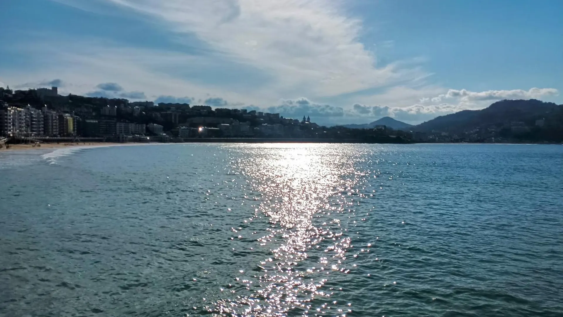סן סבסטיאן Apartamento Con Vistas En El Puerto De Donostia ספרד